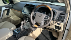Toyota Land Cruiser 2.8 D-4D 204 Invincible 5dr Auto 7 Seats Diesel Station Wagon